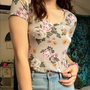 Floral V neck shirt